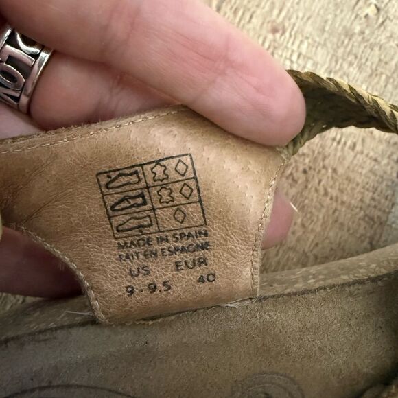 Taos Footwear Trulie Sandals camel size 9-9.5 - Picture 10 of 10